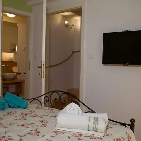 Apartament House Corte Dei Matte'